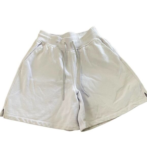 Lululemon All Yours High Rise Short *7" Lavender Dew Size 6 - Picture 8 of 12